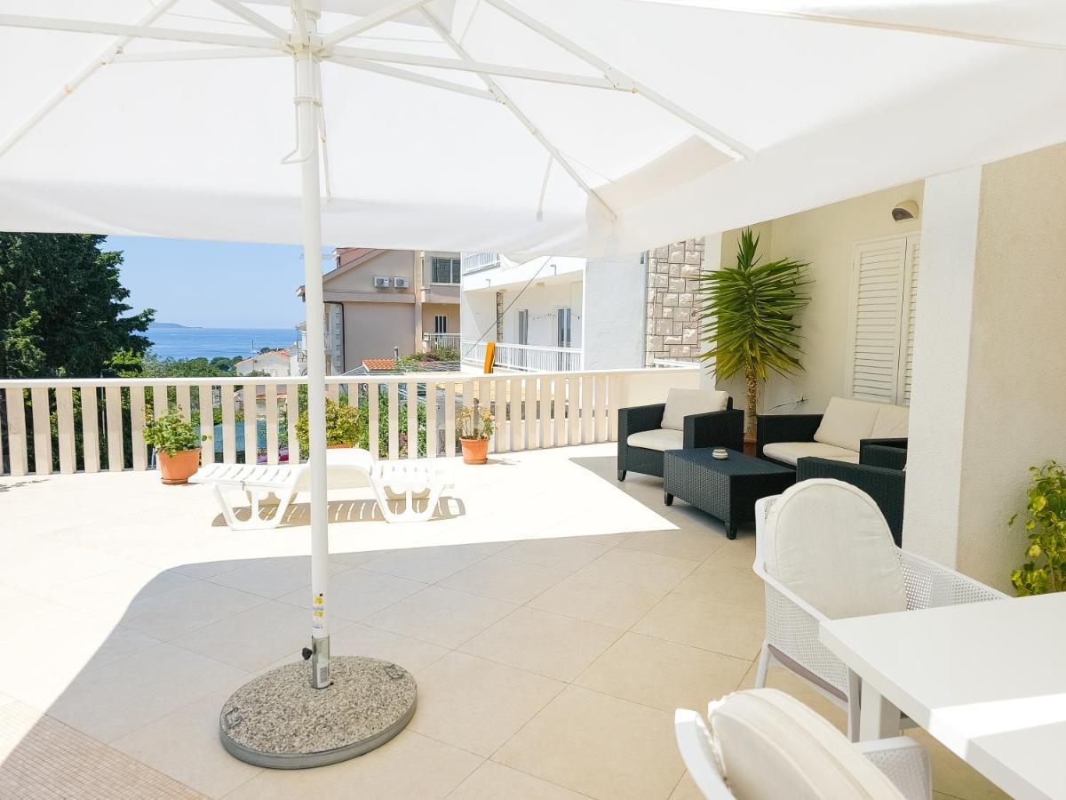 חוואר Apartments Nikolina מראה חיצוני תמונה